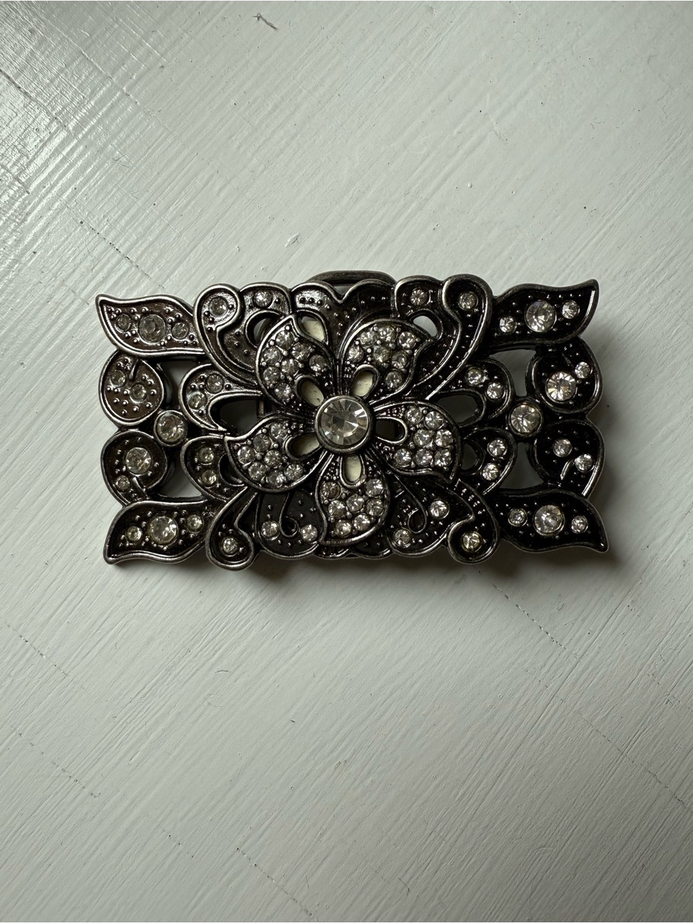 Rhinestone Floral Belt Buckle - Silver NWT
